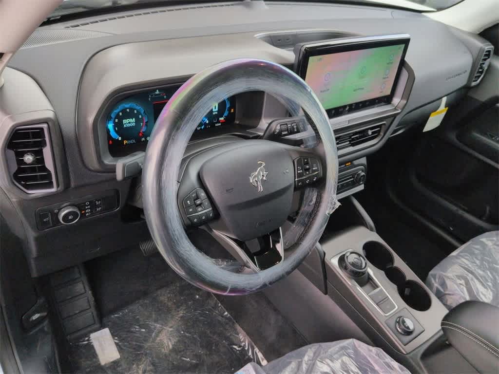 Thumbnail: 2025 Ford Bronco Sport - 10