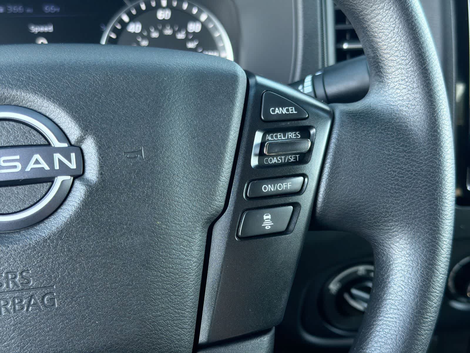 Thumbnail: 2022 Nissan Frontier - 25
