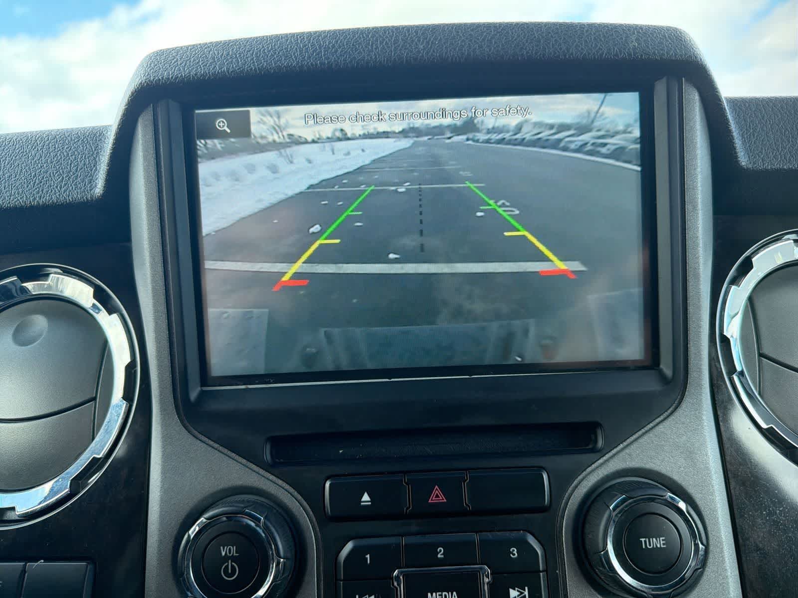 Thumbnail: 2016 Ford F-250 - 29