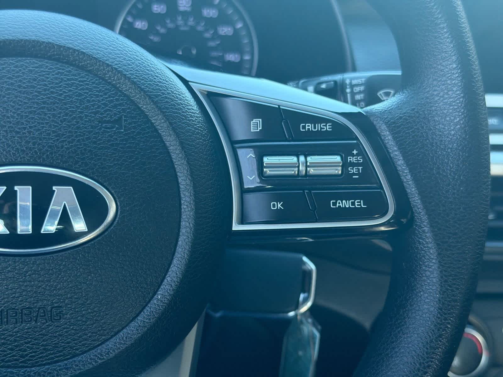 Thumbnail: 2021 Kia Forte - 25