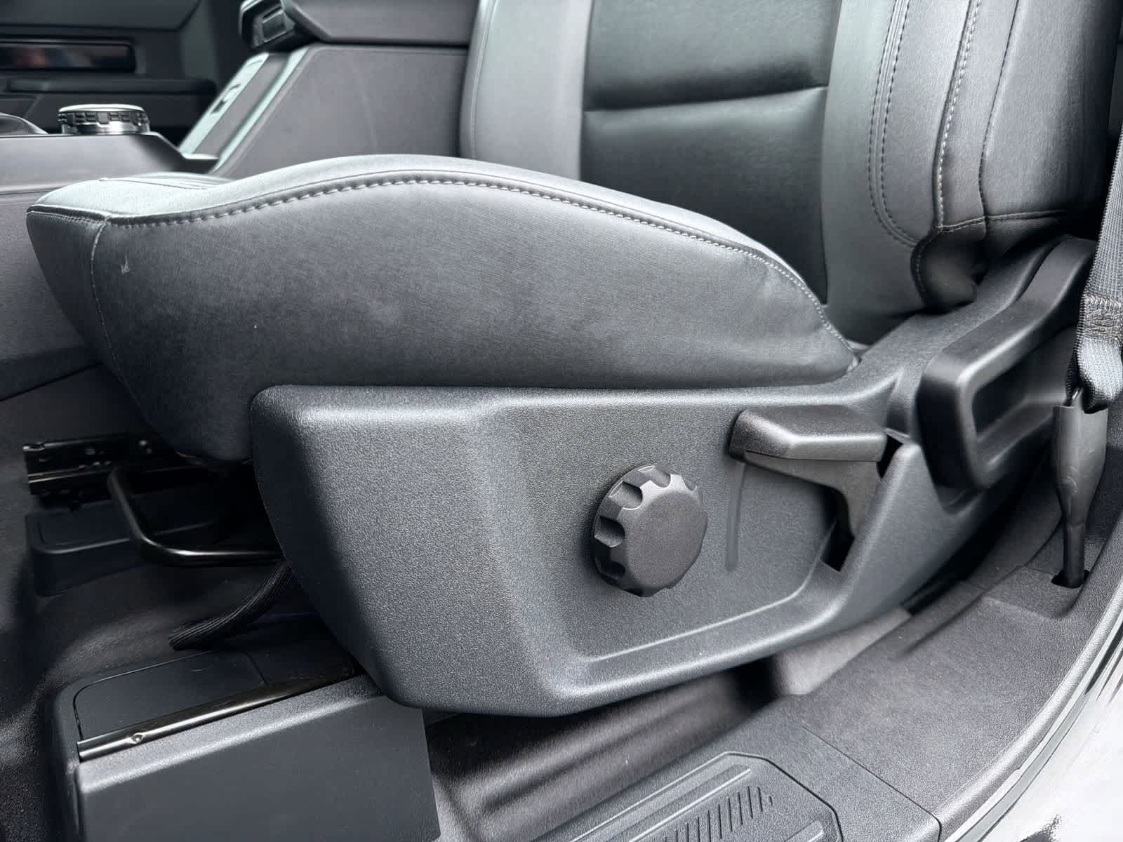 Thumbnail: 2024 Ford Bronco - 18