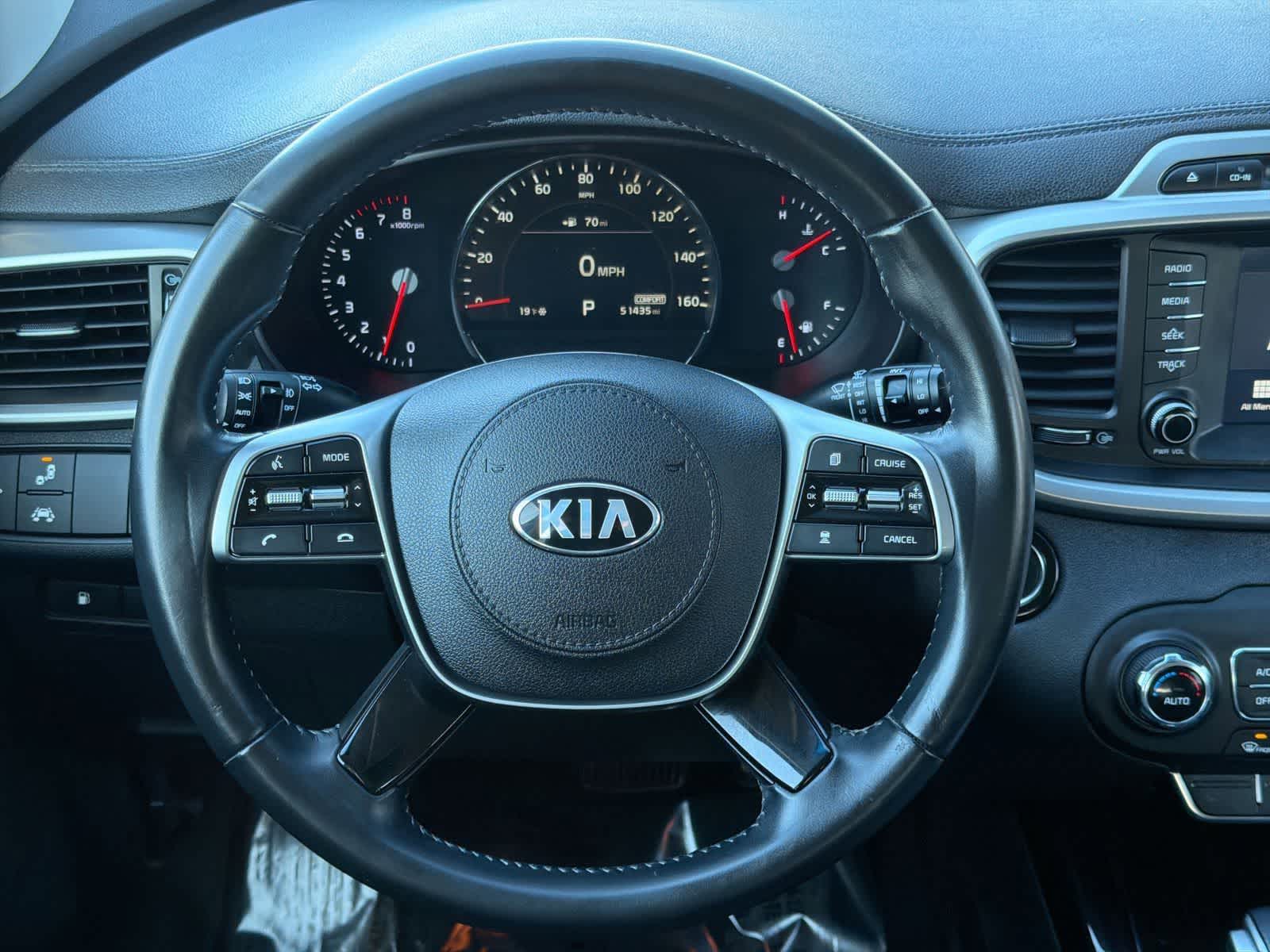 Thumbnail: 2019 Kia Sorento - 25