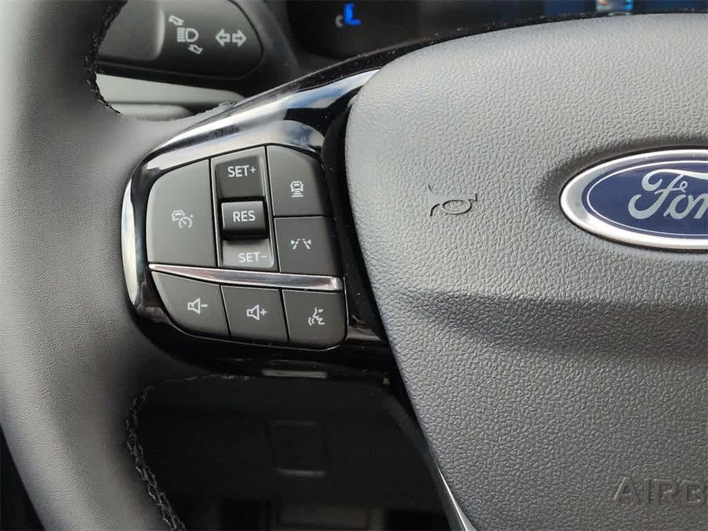 Thumbnail: 2025 Ford Escape - 24