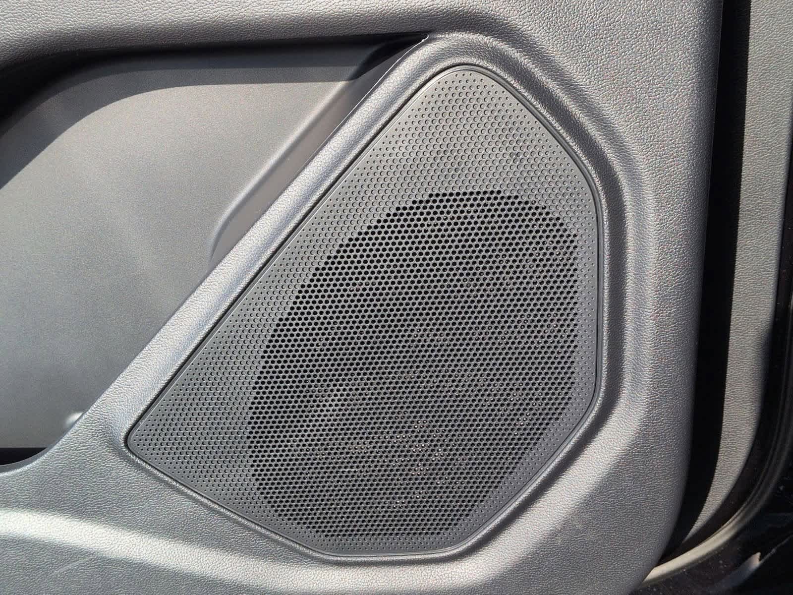 Thumbnail: 2026 Ford Explorer - 31