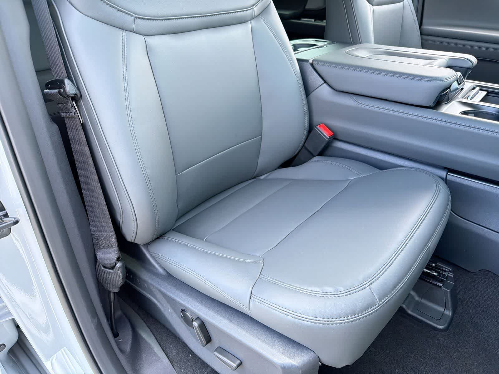 Thumbnail: 2026 Ford Expedition - 23