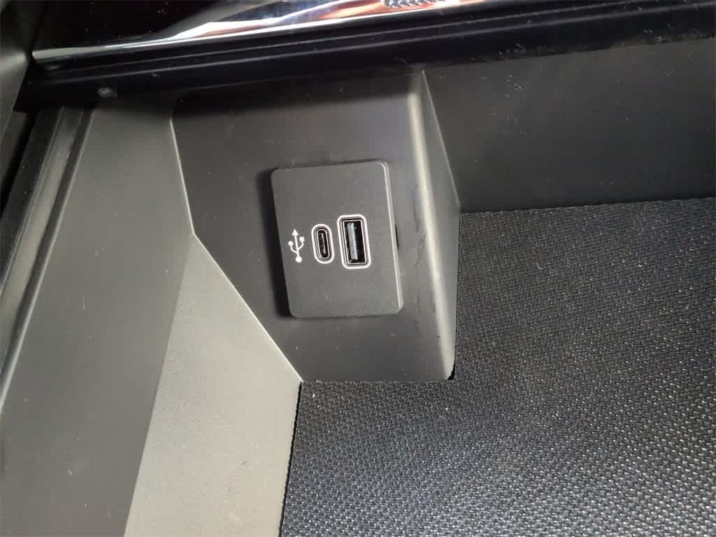 Thumbnail: 2025 Ford F-150 - 32