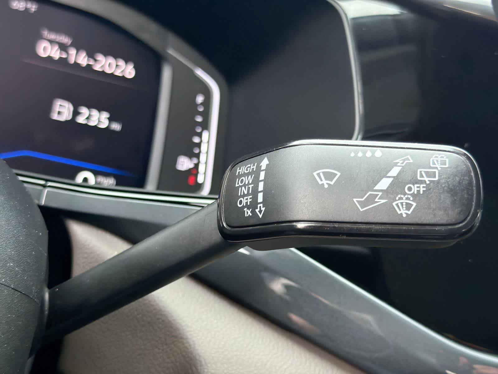 Thumbnail: 2023 Volkswagen Taos - 27