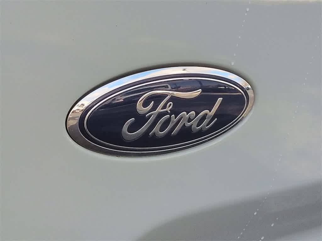 Thumbnail: 2022 Ford Bronco Sport - 12