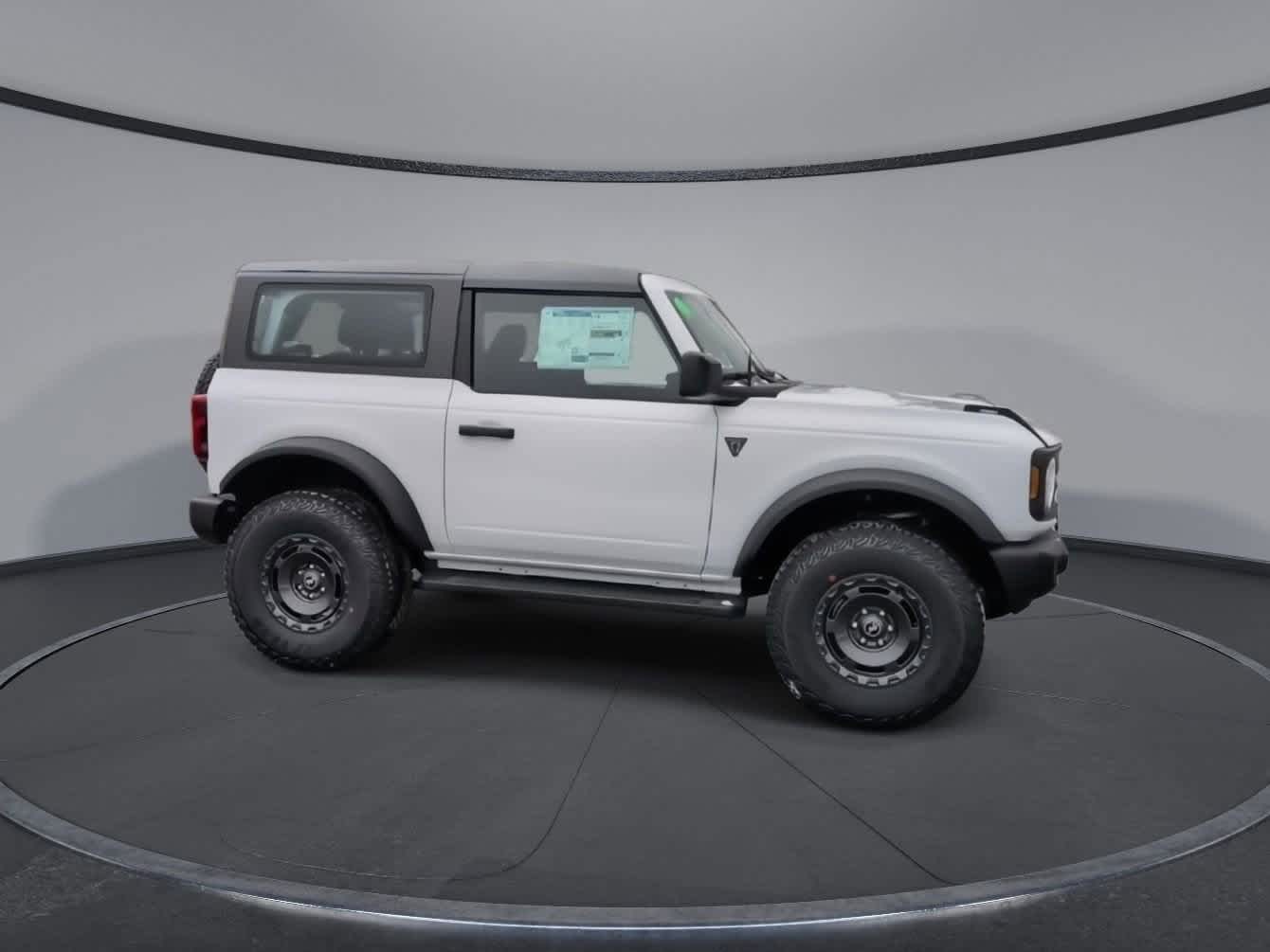 Thumbnail: 2025 Ford Bronco - 9