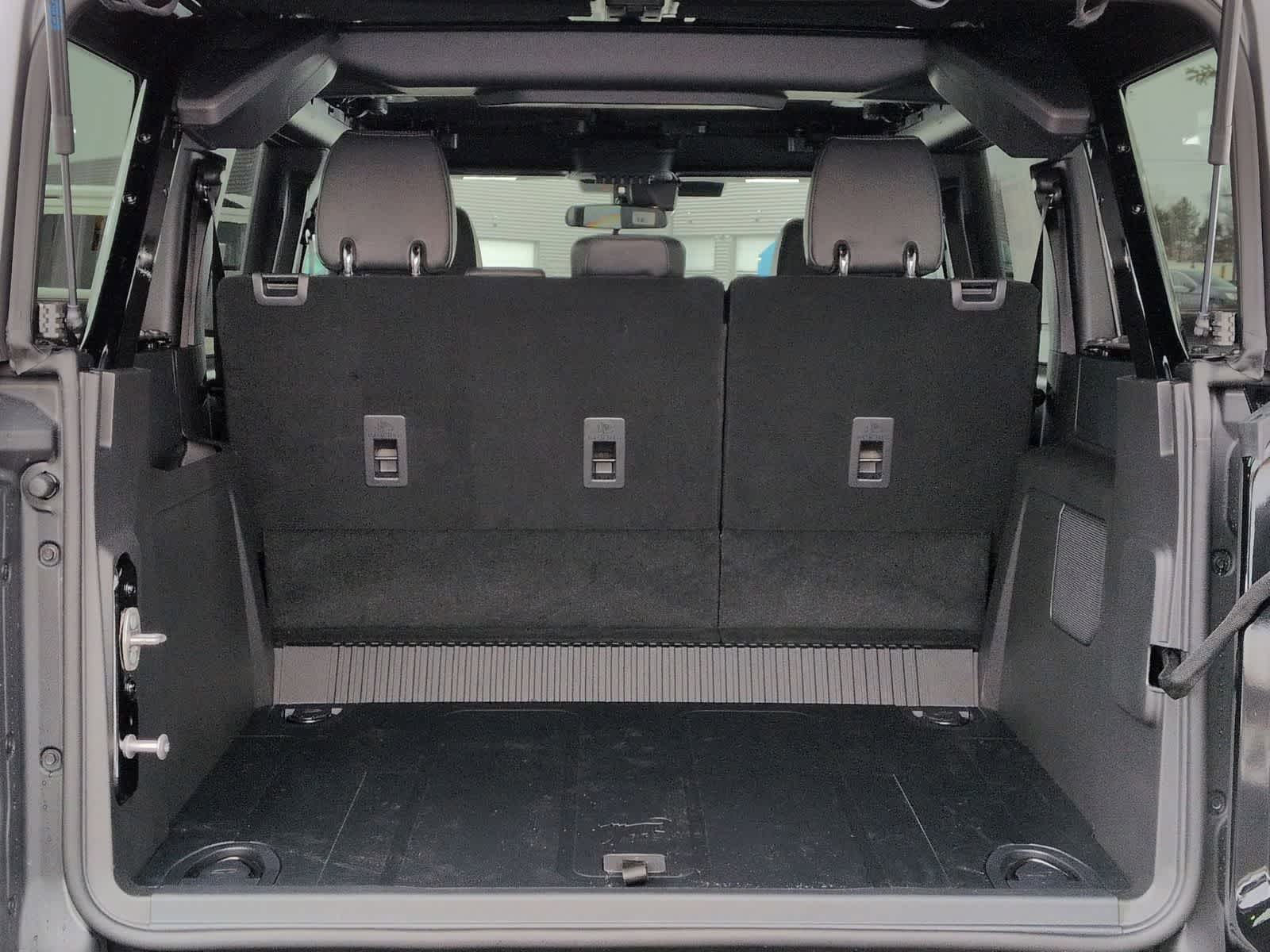 Thumbnail: 2025 Ford Bronco - 37