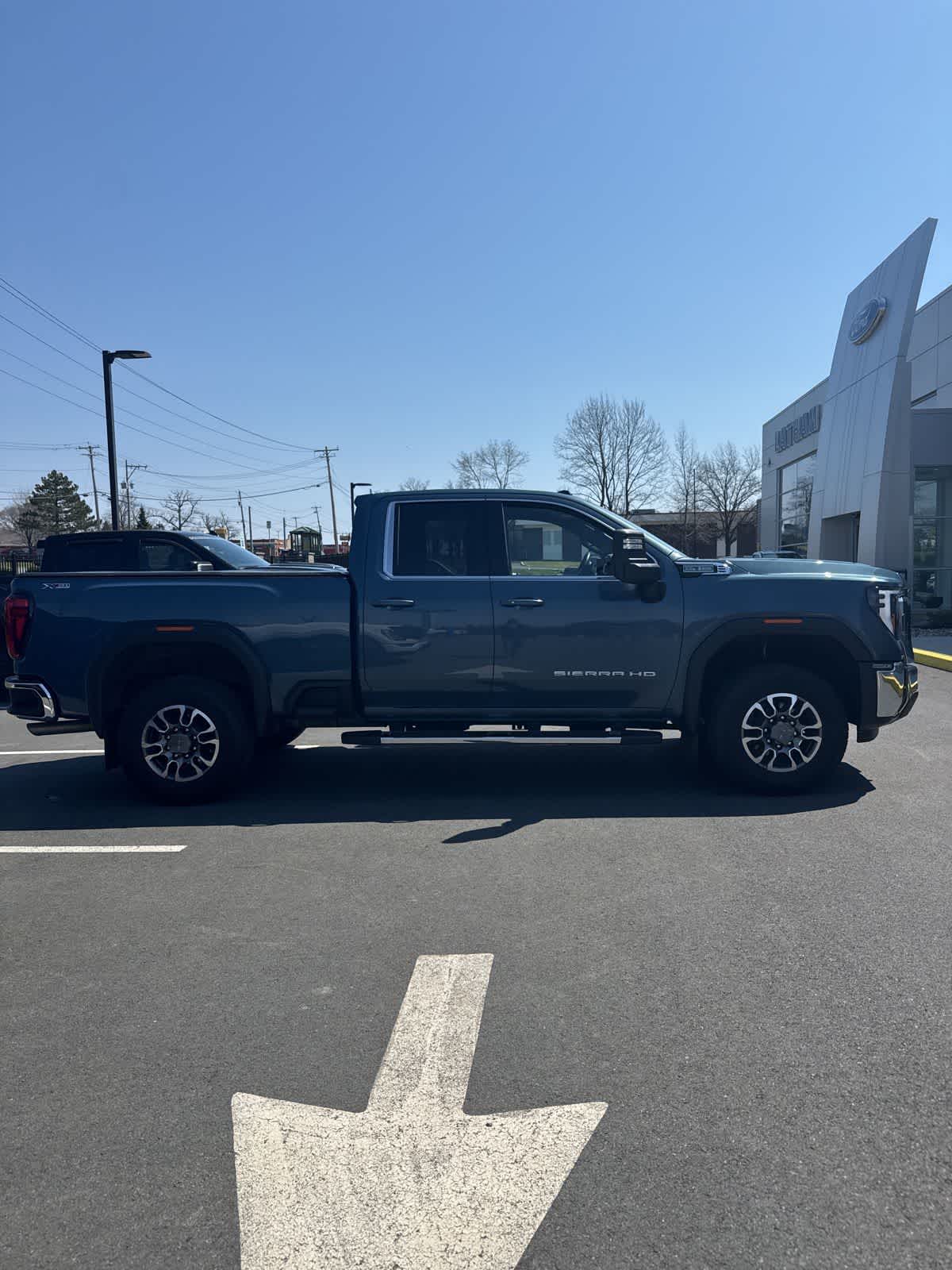 Thumbnail: 2024 GMC Sierra 2500 - 5