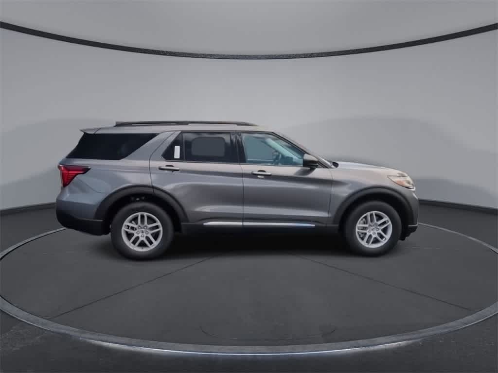 Thumbnail: 2025 Ford Explorer - 9