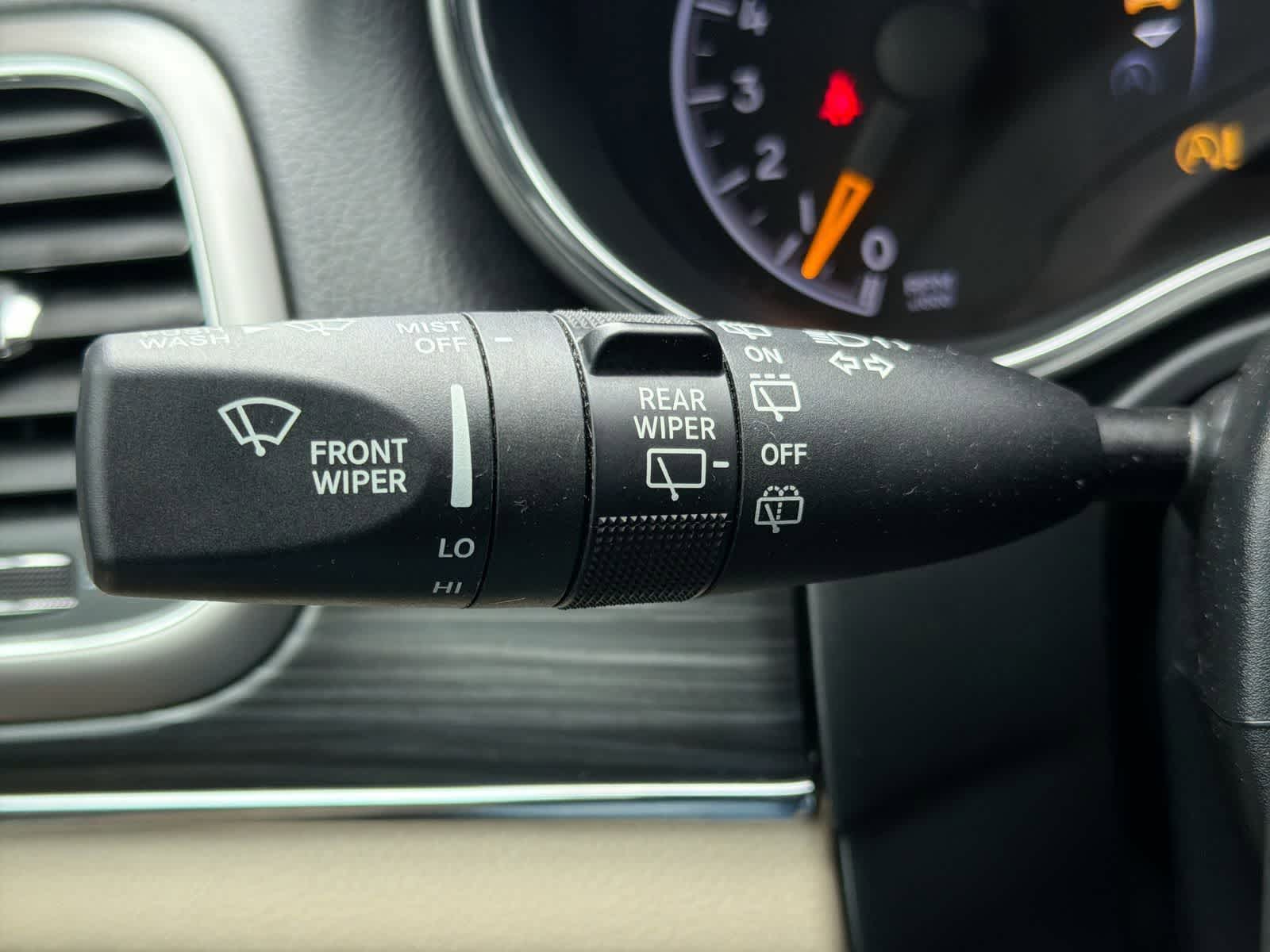 Thumbnail: 2020 Jeep Grand Cherokee - 27