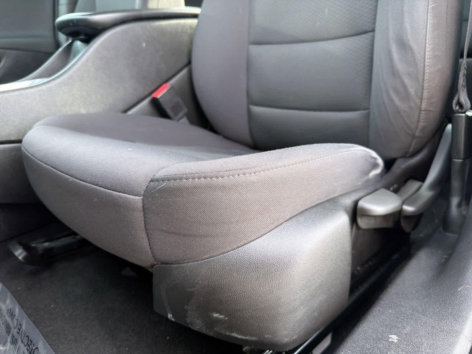 Thumbnail: 2017 Chevrolet Malibu - 18