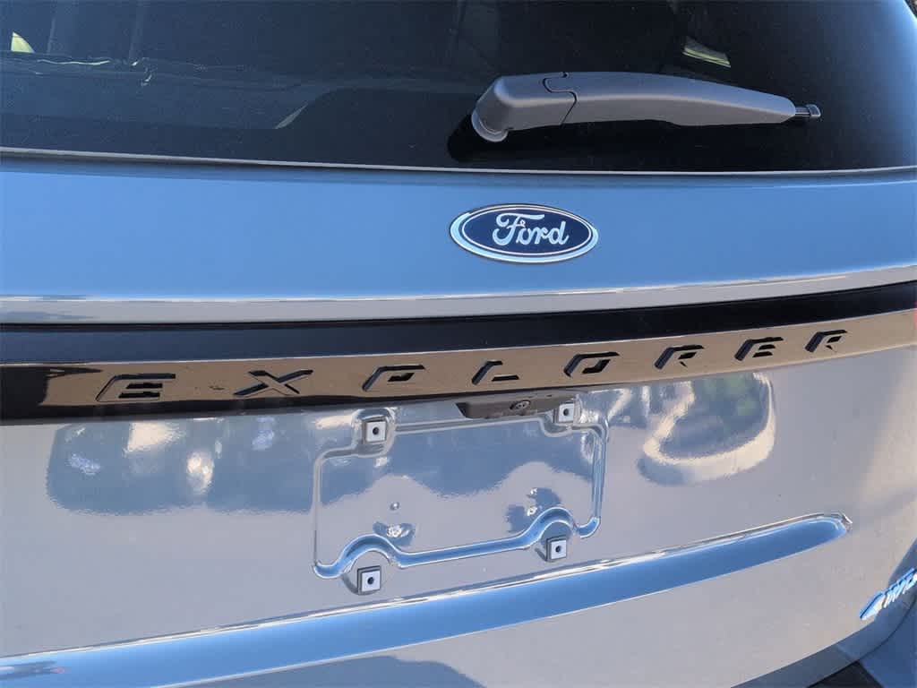 Thumbnail: 2026 Ford Explorer - 13