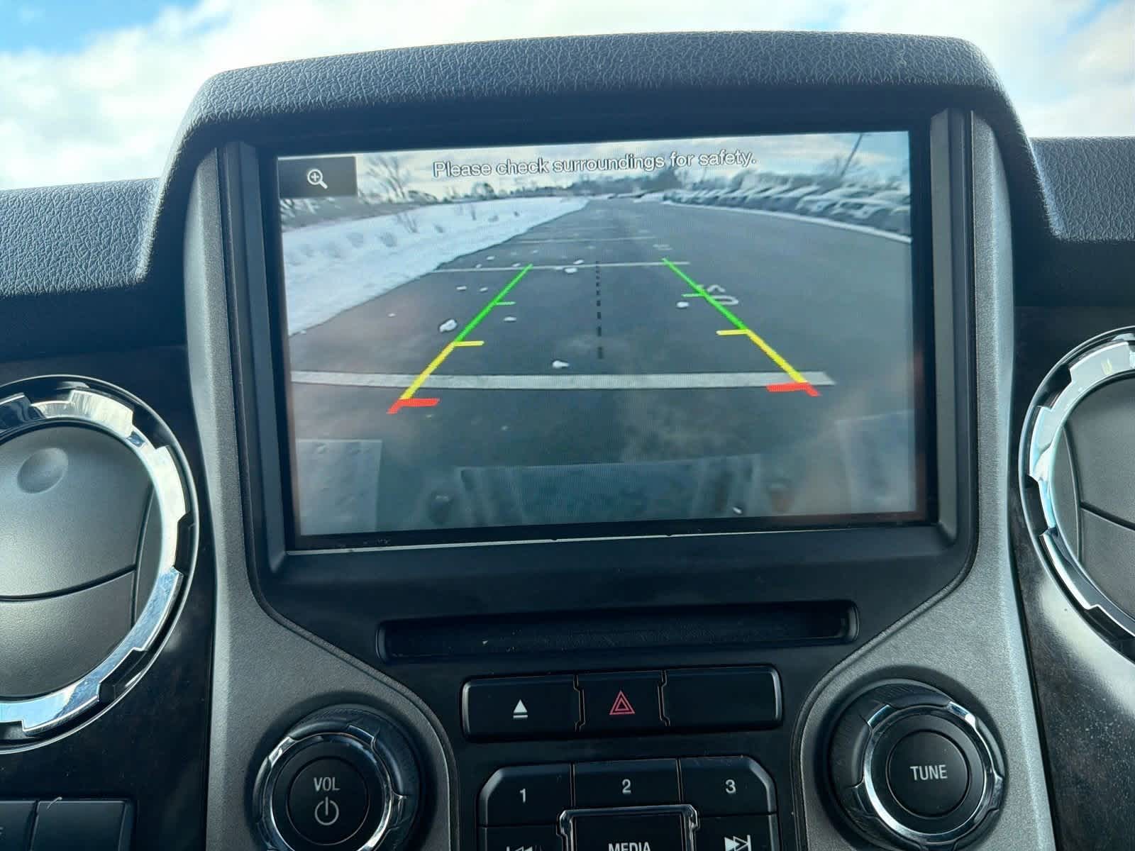 Thumbnail: 2016 Ford F-250 - 29