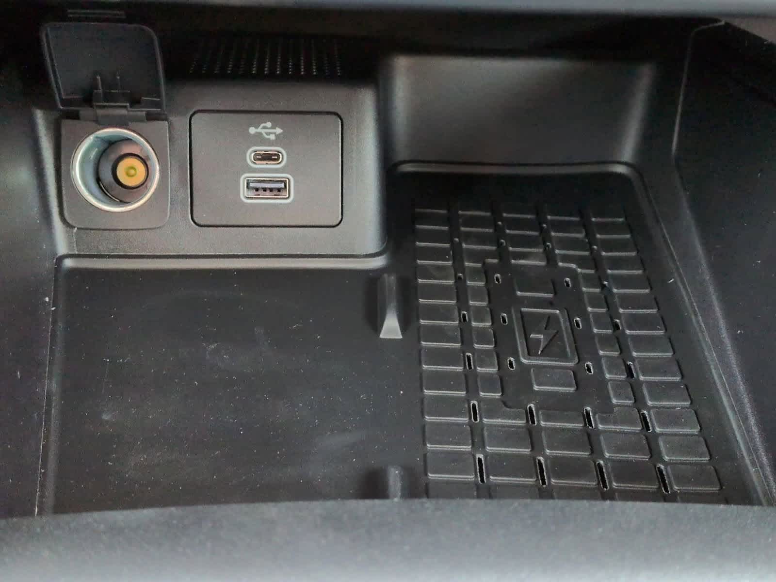 Thumbnail: 2025 Ford Bronco Sport - 31