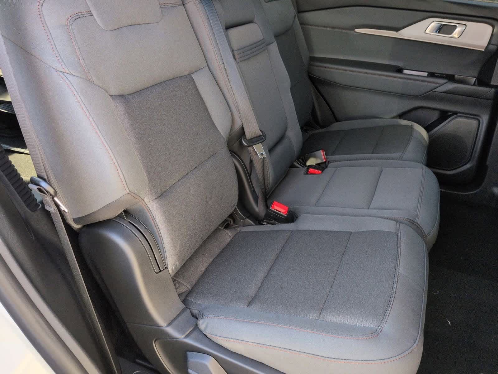 Thumbnail: 2026 Ford Explorer - 21