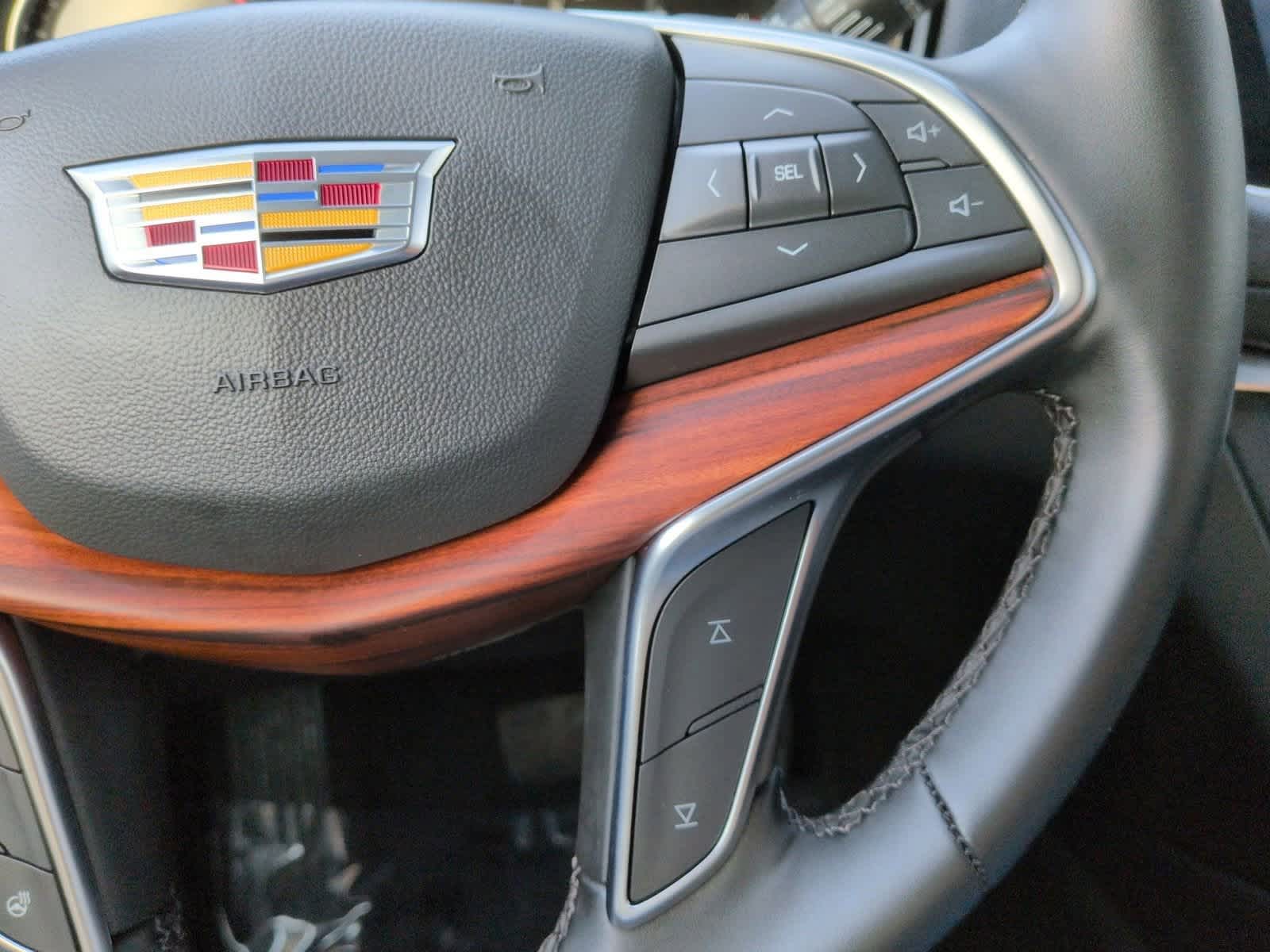 Thumbnail: 2025 Cadillac XT5 - 27