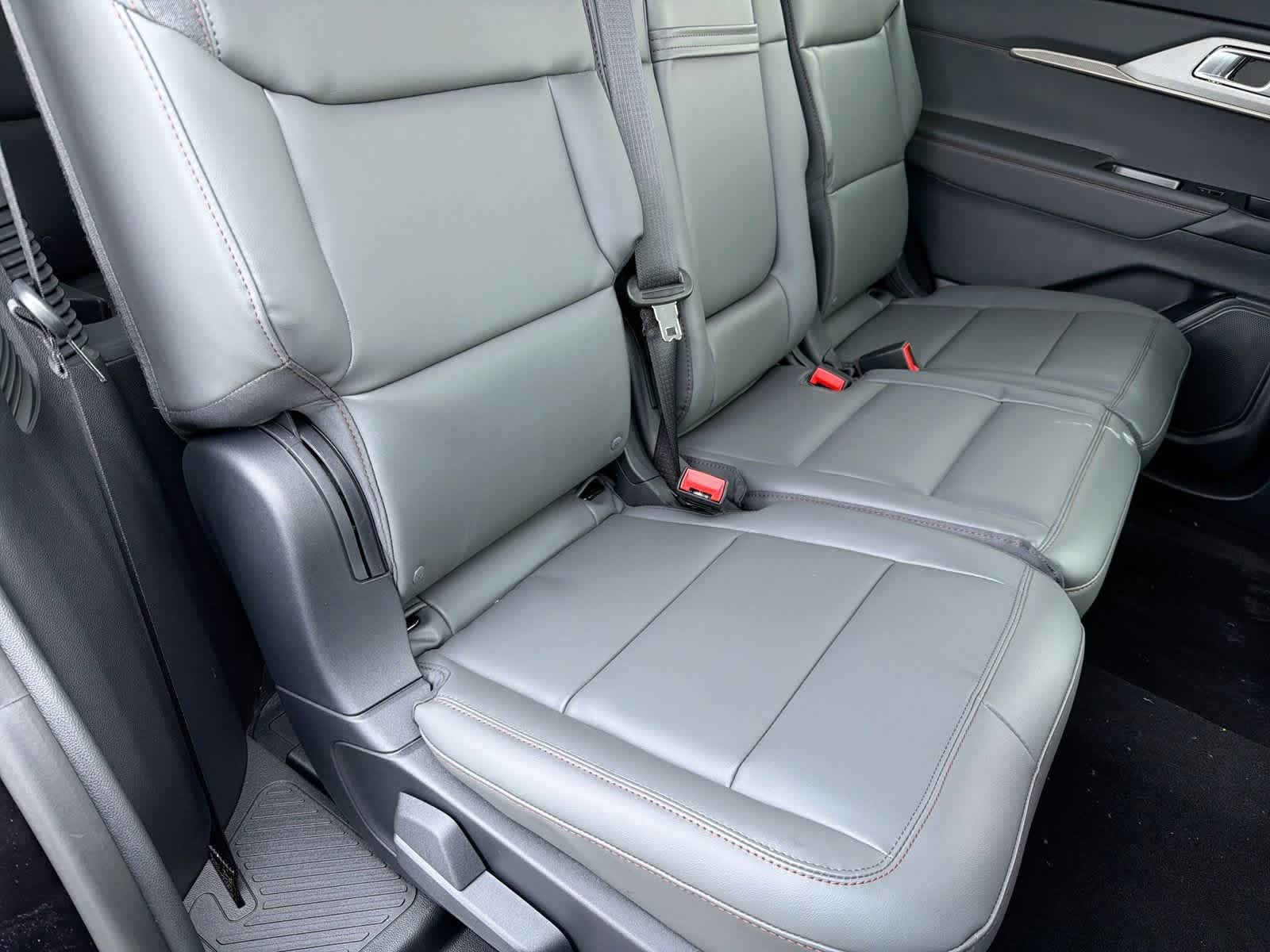 Thumbnail: 2026 Ford Explorer - 22