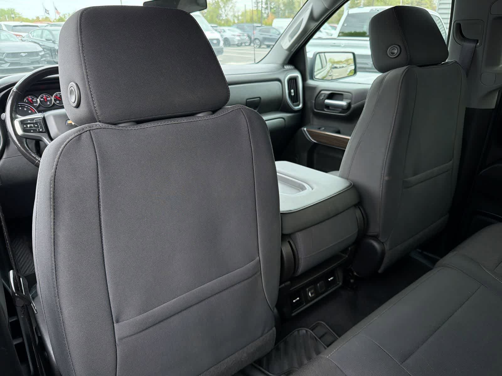 Thumbnail: 2019 Chevrolet Silverado 1500 - 19