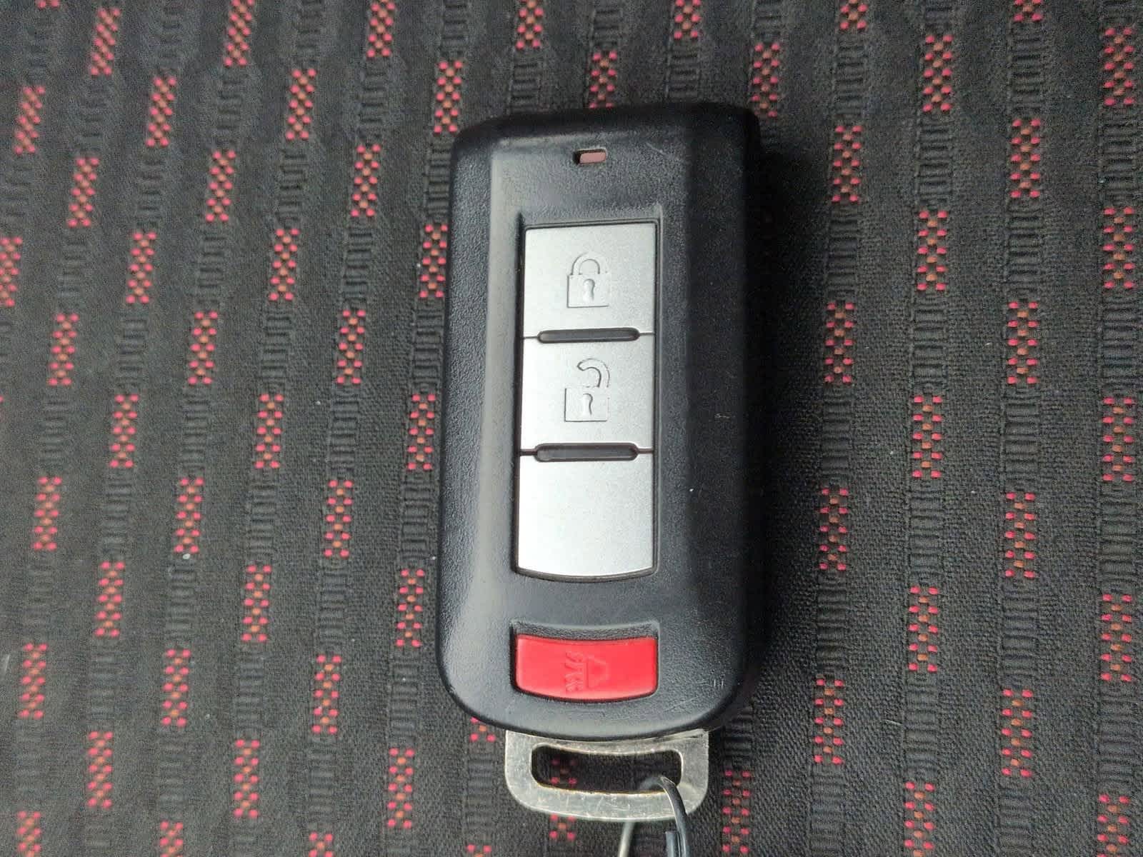 Thumbnail: 2016 Mitsubishi Outlander Sport - 35