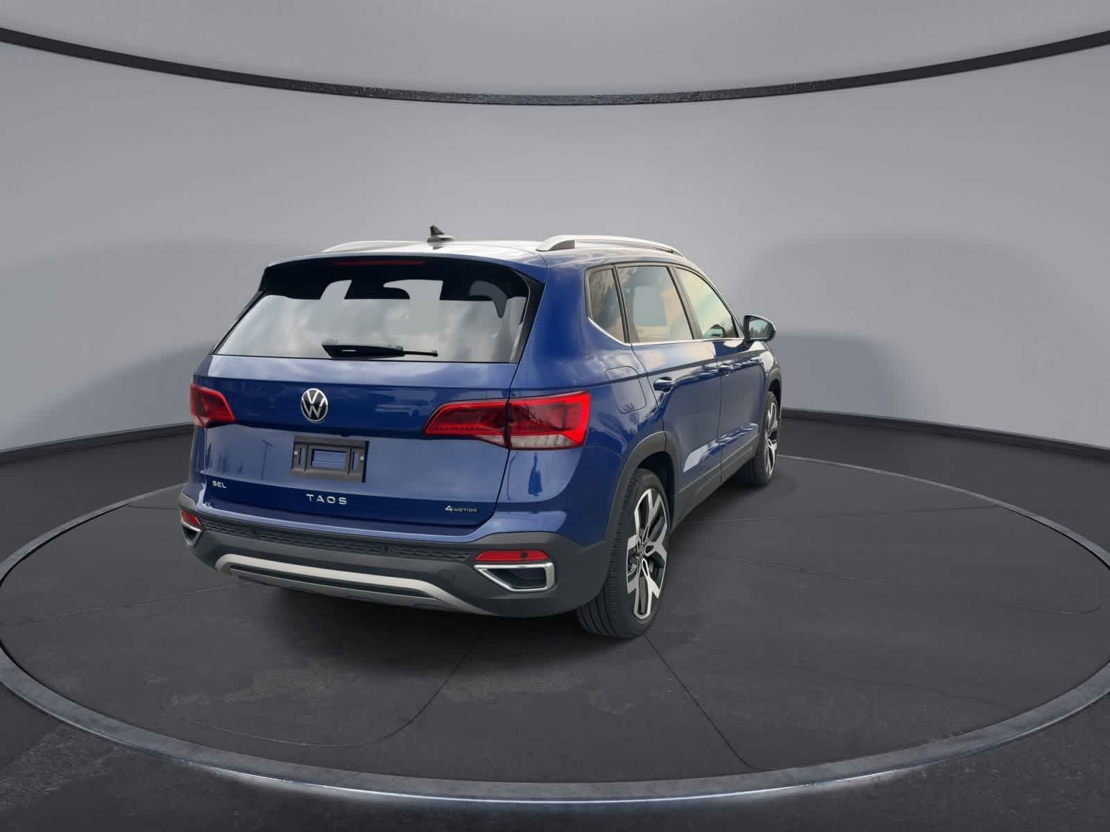 Thumbnail: 2023 Volkswagen Taos - 7