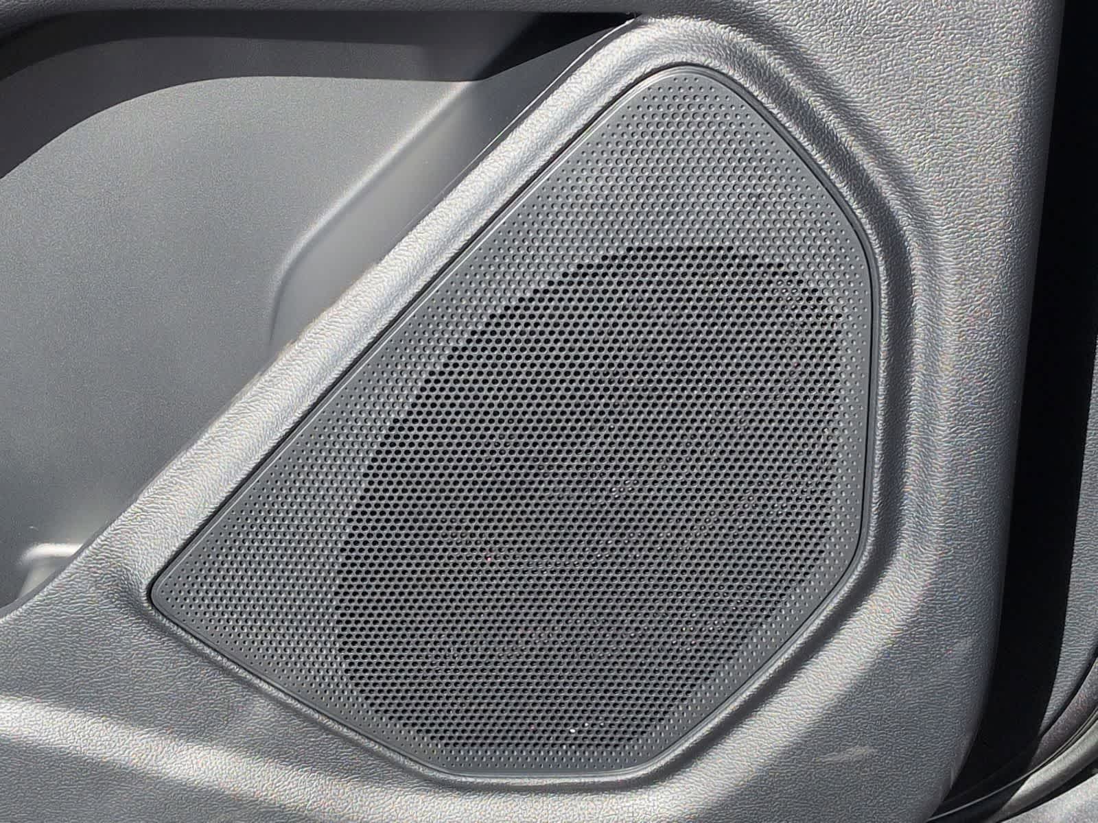 Thumbnail: 2026 Ford Explorer - 31