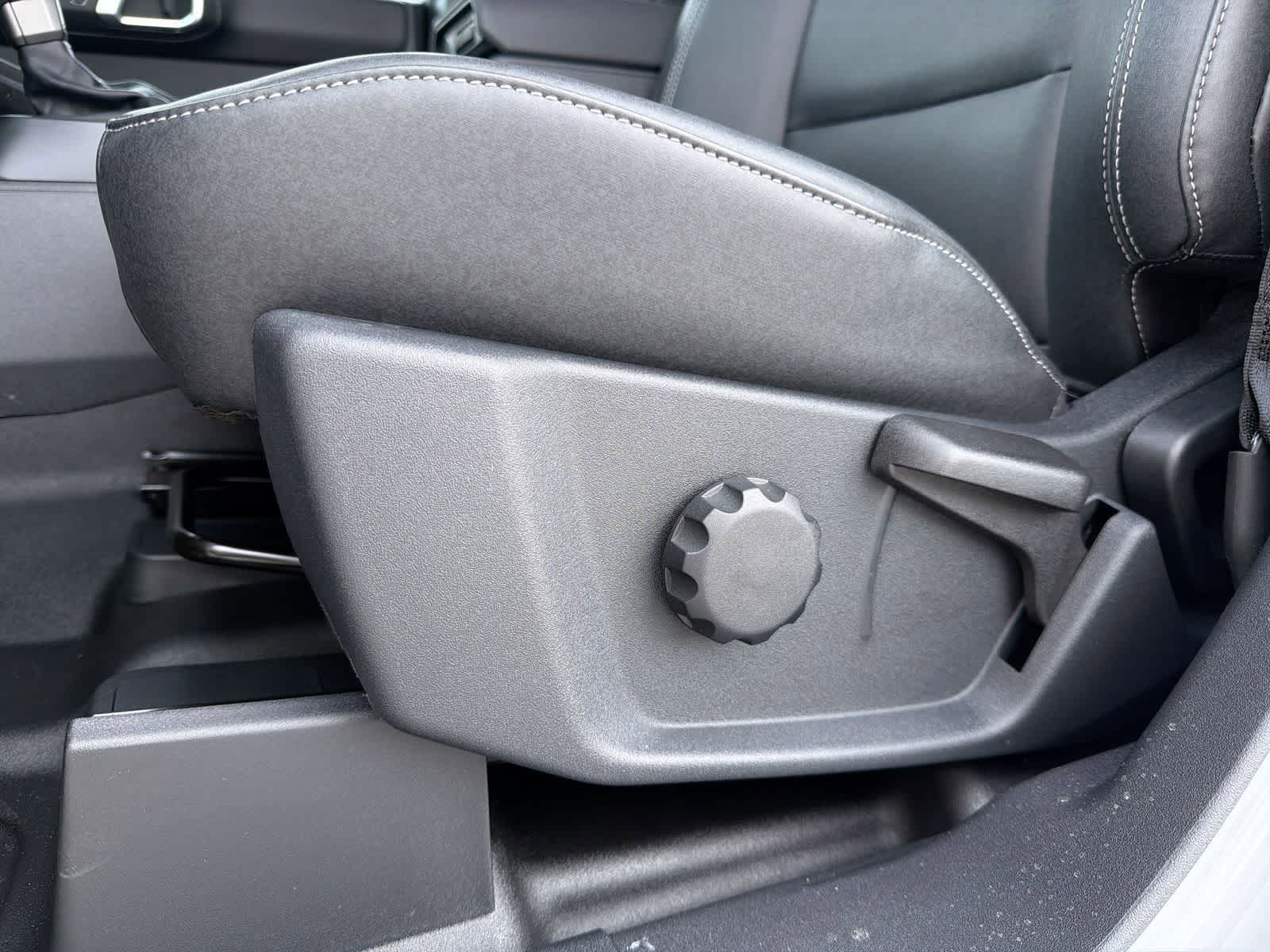 Thumbnail: 2025 Ford Bronco - 18