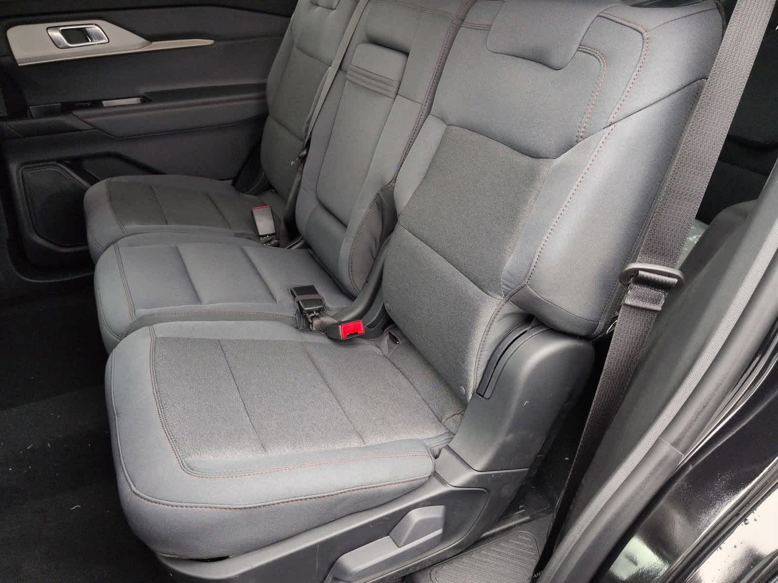 Thumbnail: 2026 Ford Explorer - 20