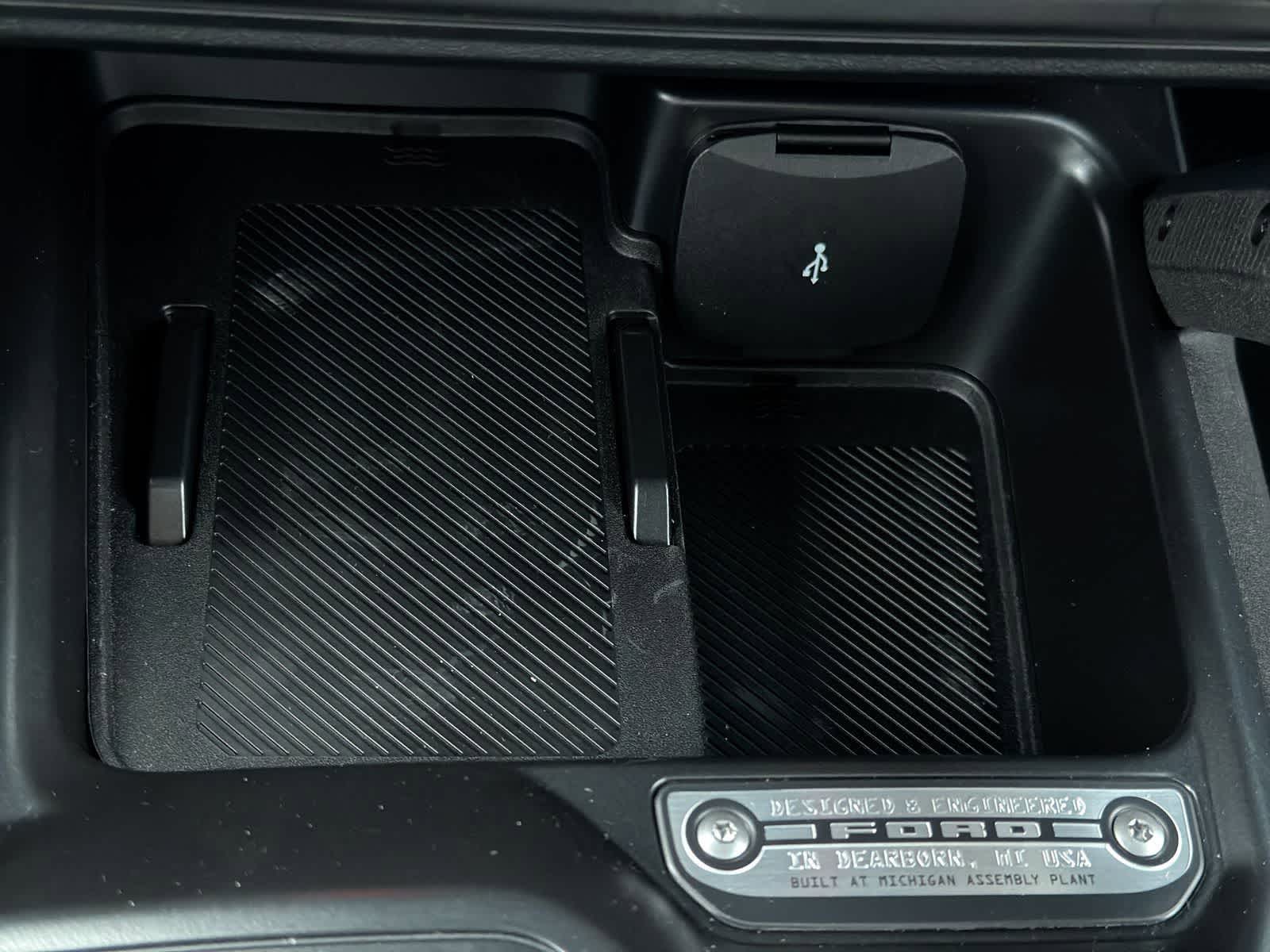 Thumbnail: 2025 Ford Bronco - 32