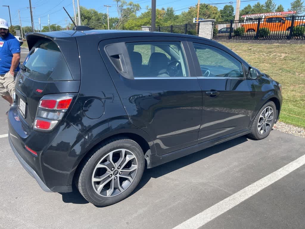 Thumbnail: 2019 Chevrolet Sonic - 3