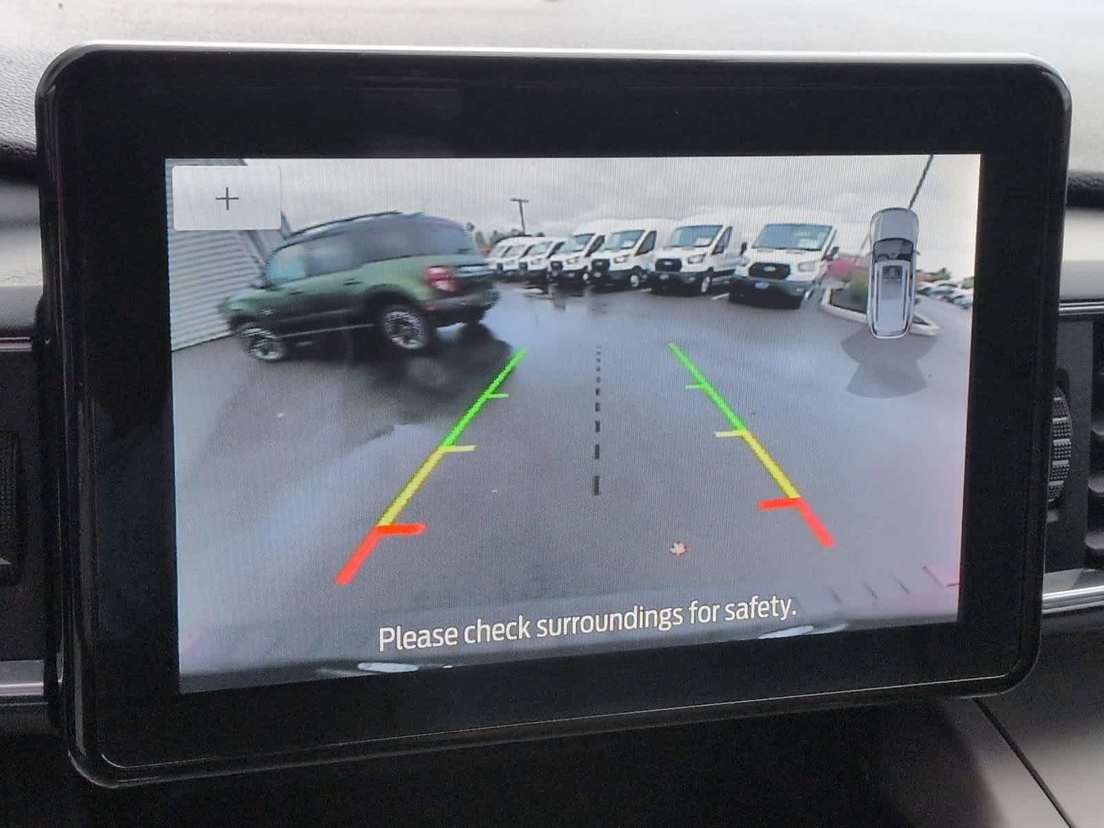 Thumbnail: 2022 Ford Explorer - 30