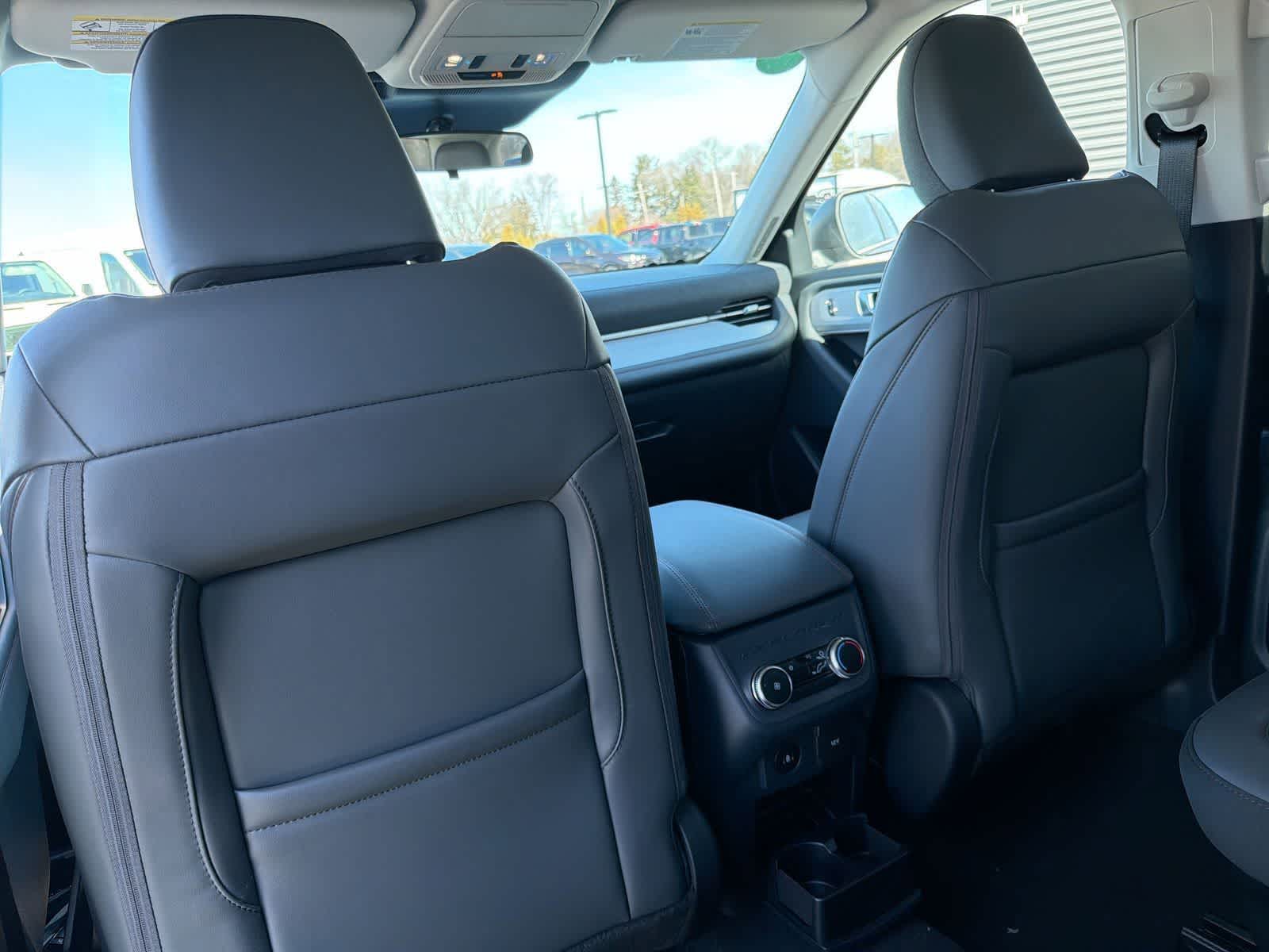 Thumbnail: 2026 Ford Explorer - 19