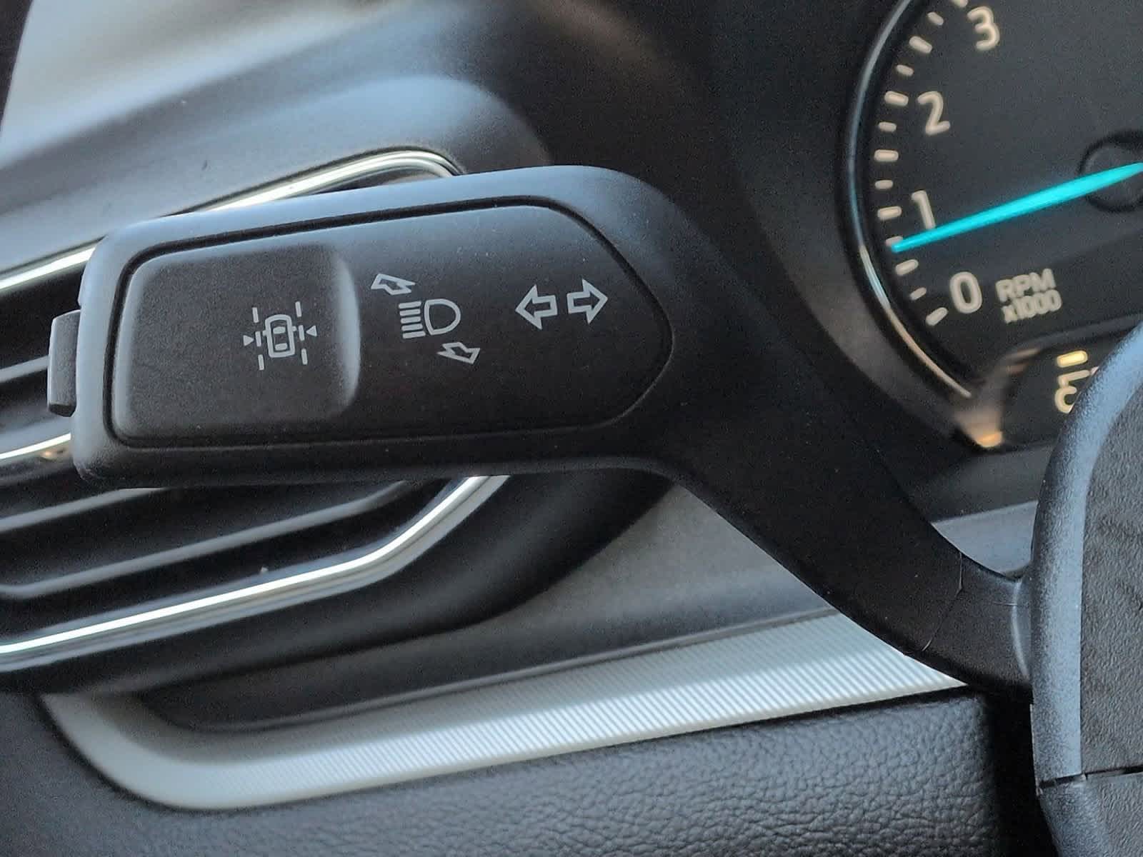 Thumbnail: 2022 Ford Explorer - 29