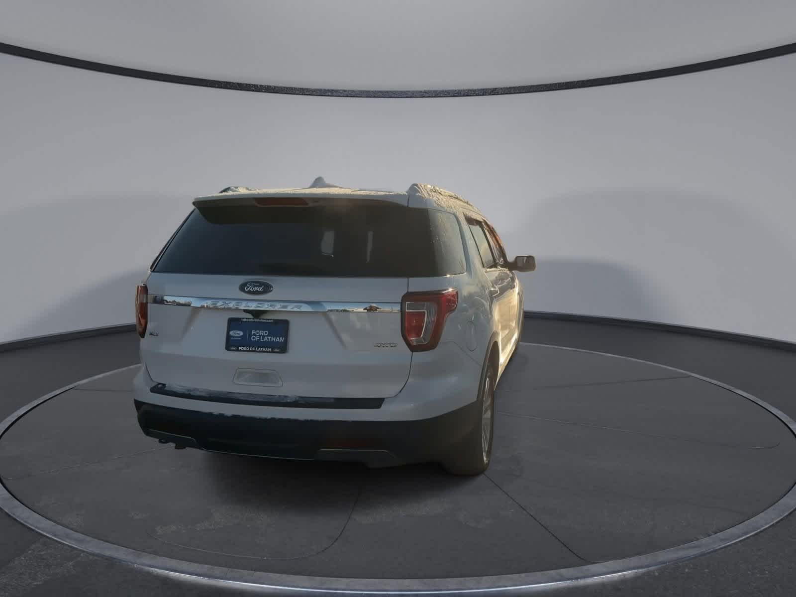 Thumbnail: 2019 Ford Explorer - 7