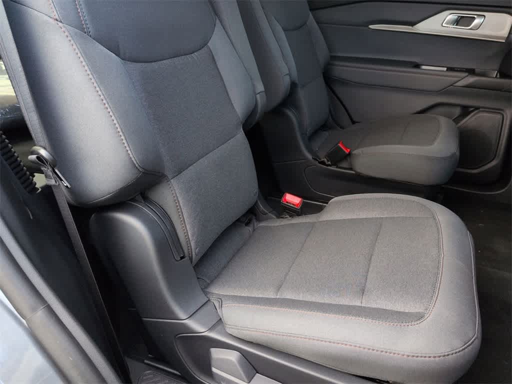 Thumbnail: 2026 Ford Explorer - 21