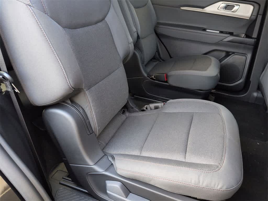 Thumbnail: 2026 Ford Explorer - 21