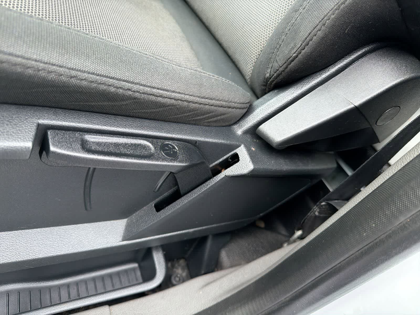 Thumbnail: 2022 Ford Transit Series - 18