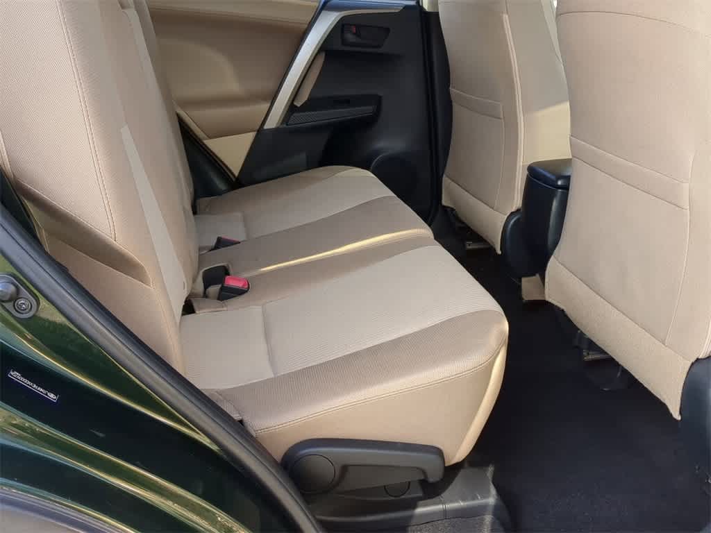 Thumbnail: 2013 Toyota RAV4 - 22