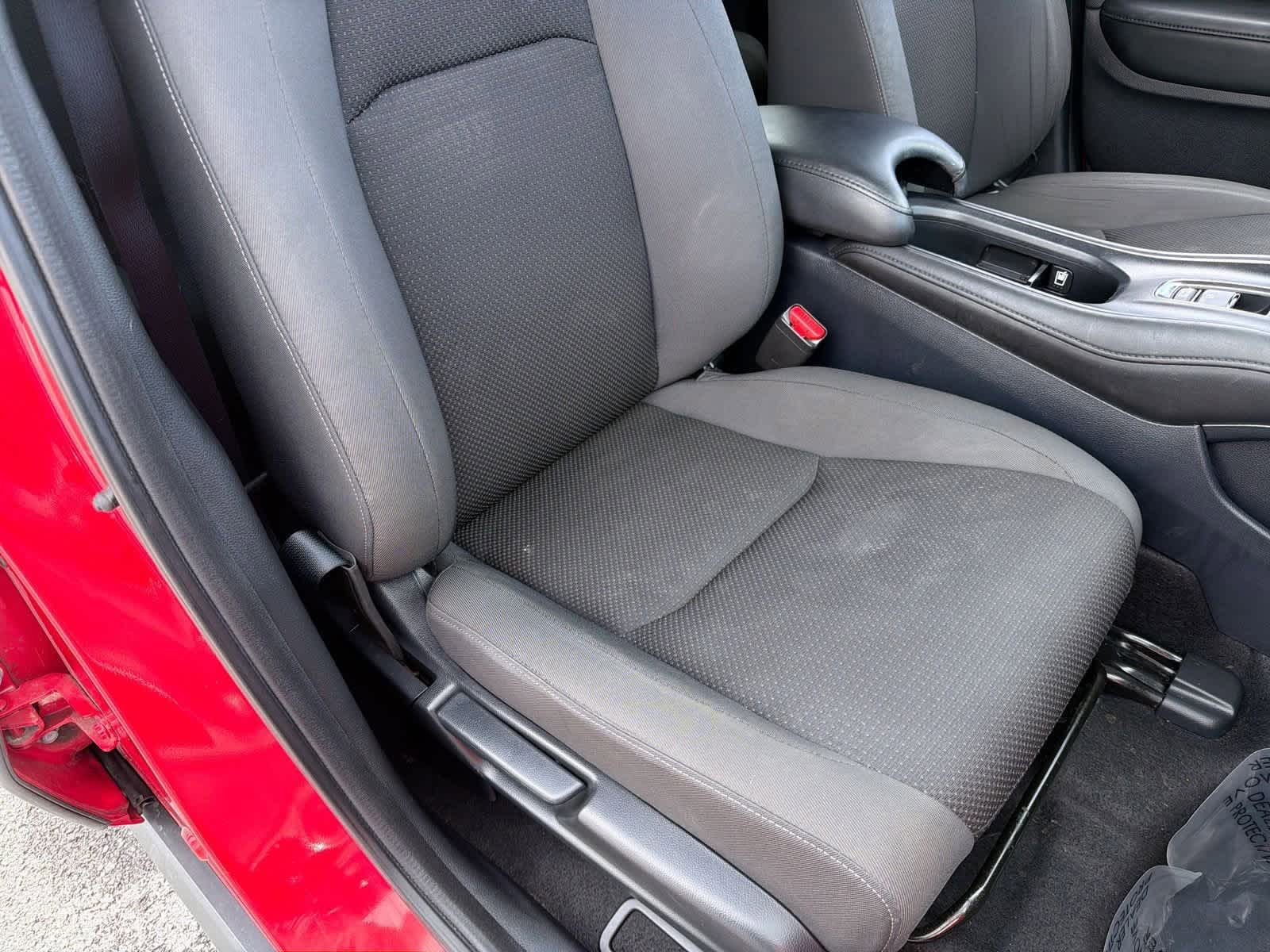 Thumbnail: 2019 Honda HR-V - 24