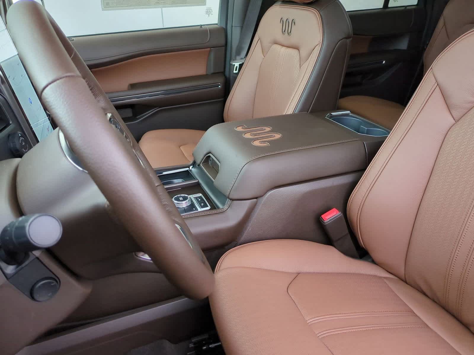 Thumbnail: 2024 Ford Expedition MAX - 17