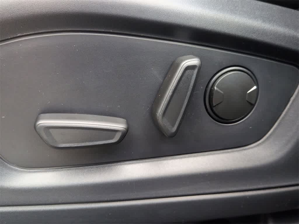 Thumbnail: 2026 Ford Explorer - 18