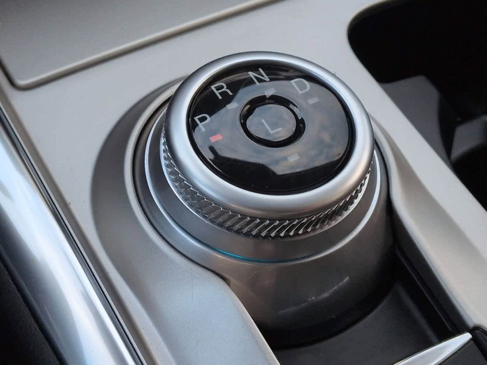 Thumbnail: 2023 Ford Explorer - 32