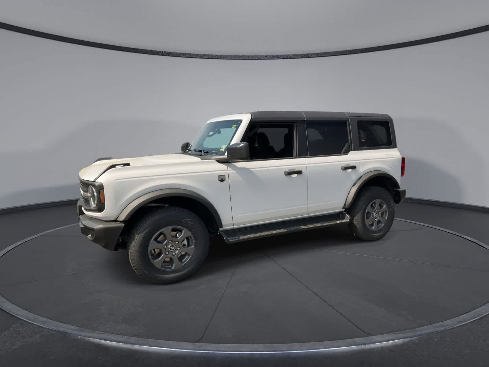 Thumbnail: 2026 Ford Bronco - 4