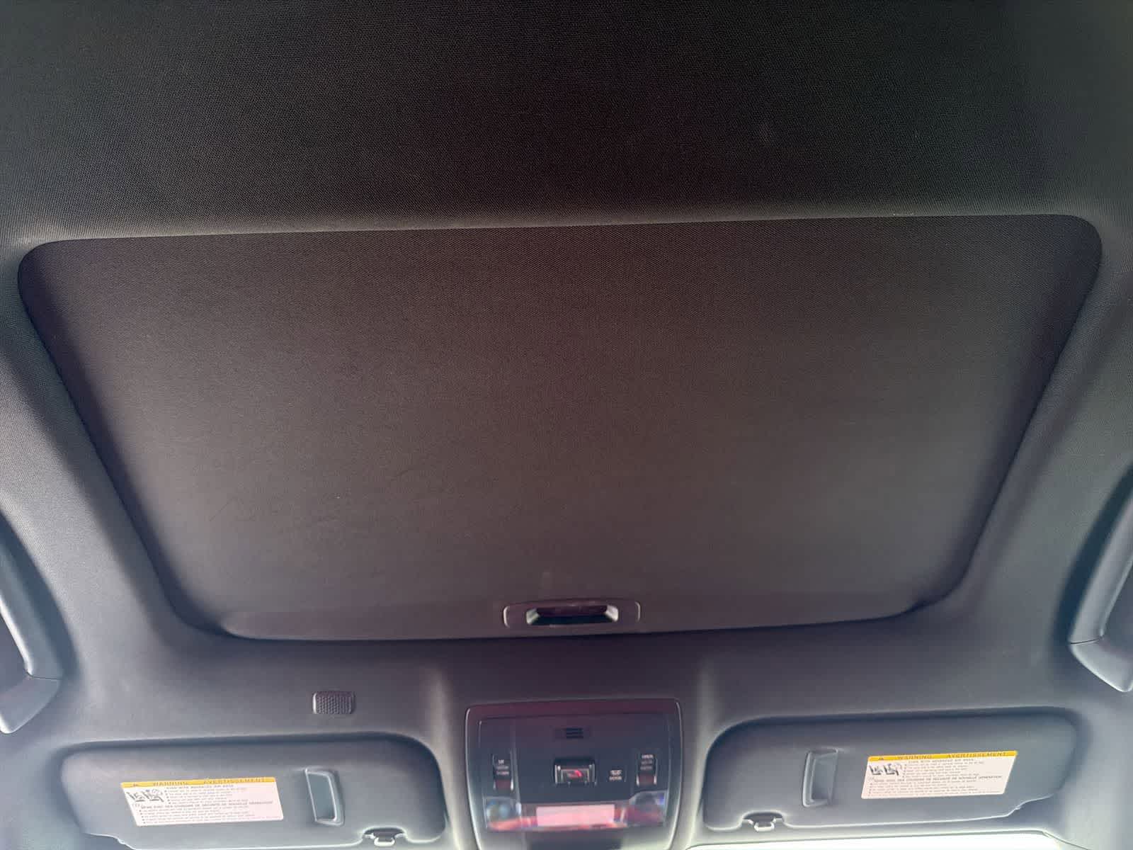 Thumbnail: 2022 Lexus IS - 23