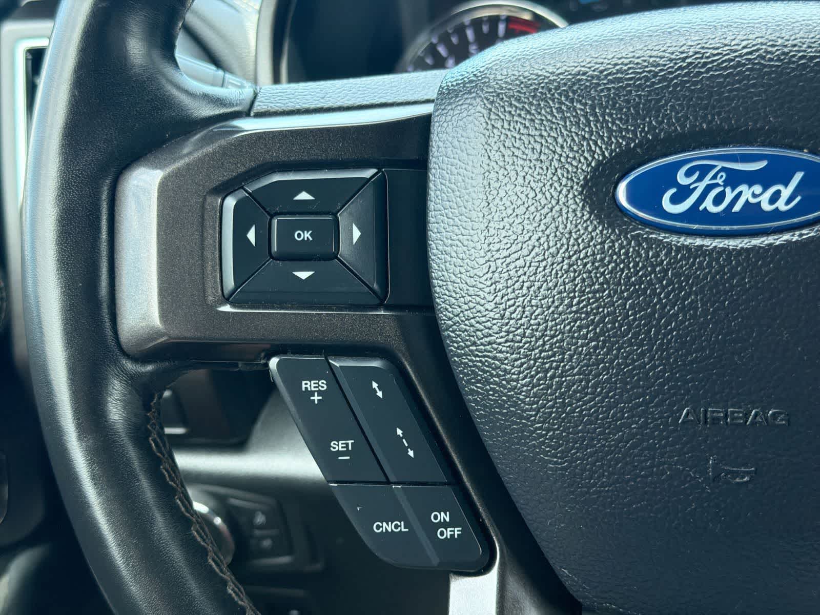 Thumbnail: 2021 Ford Expedition MAX - 24