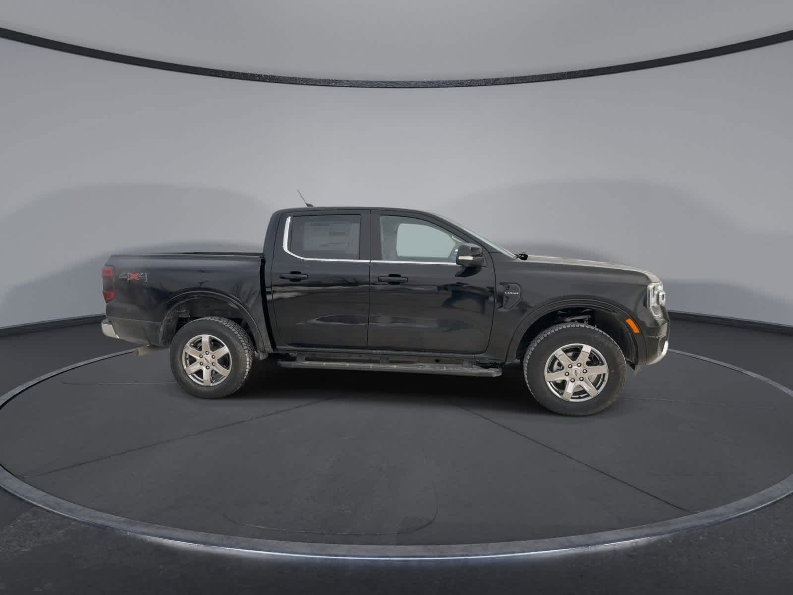 Thumbnail: 2025 Ford Ranger - 9