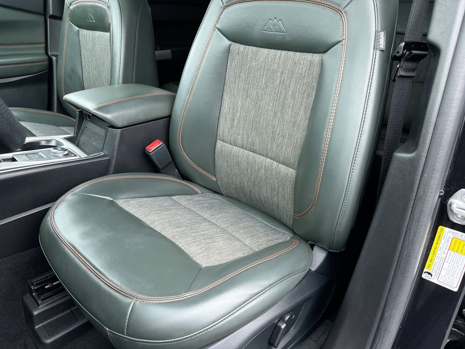 Thumbnail: 2023 Ford Explorer - 17