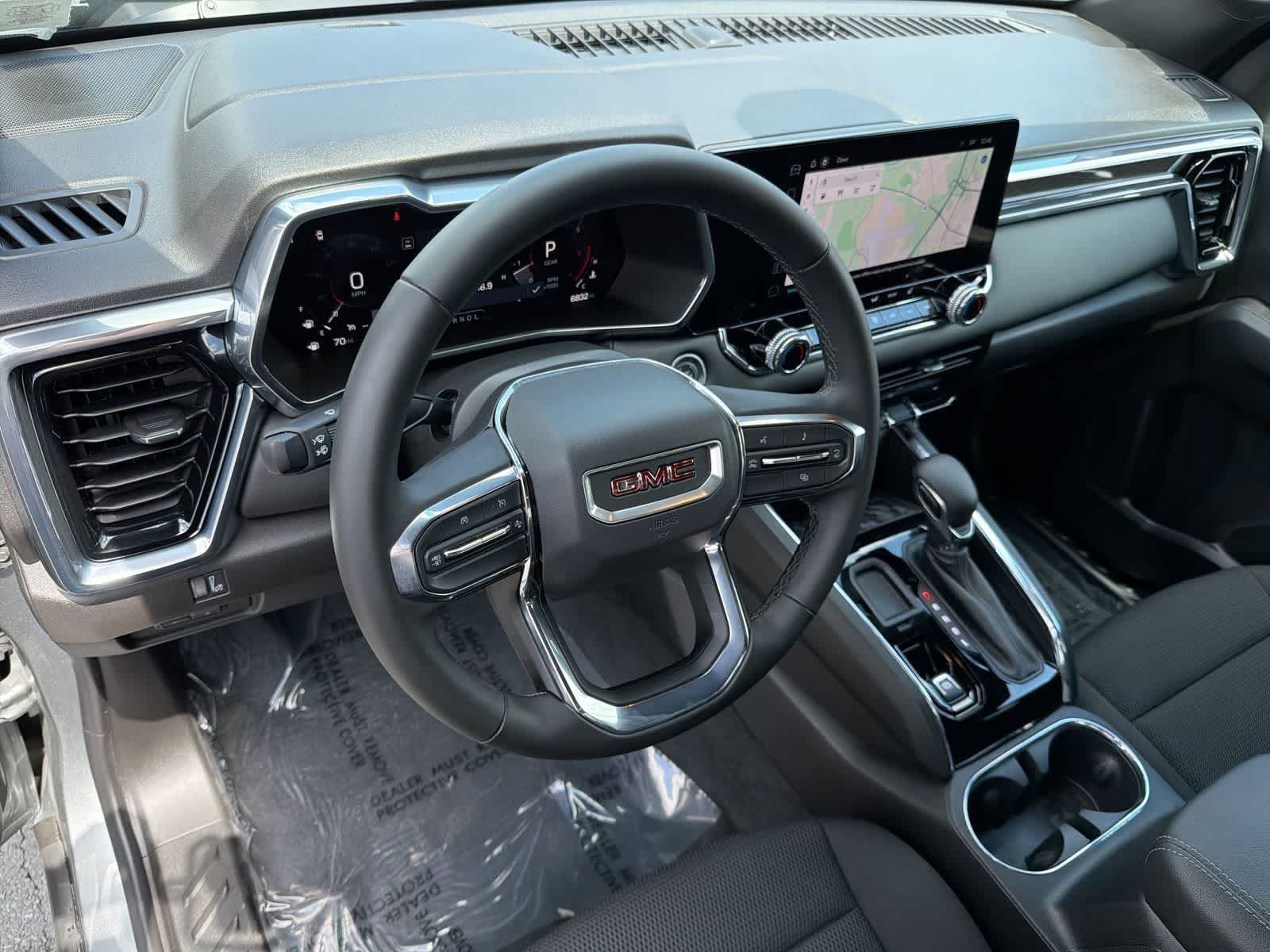 Thumbnail: 2024 GMC Canyon - 10